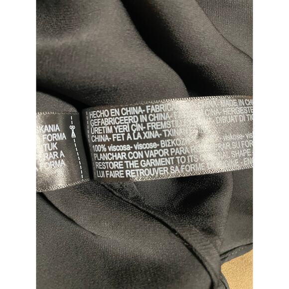 Mossimo Duti long sleeve black flowy clean girl minimalist blouse size 8 - Picture 9 of 10